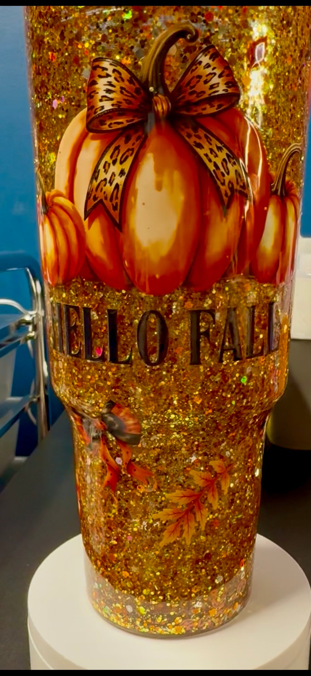 30 oz Hello Fall Glitter cup